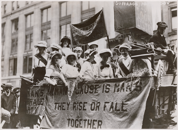 Photograph of suffrage parade